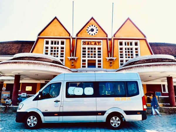 Khánh Hoà RTC chuyên cho thuê xe 16 chỗ đời mới giá rẻ